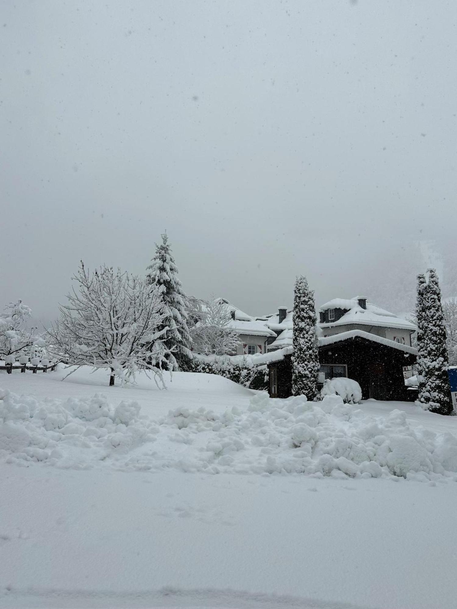 Pension Monika, Your B&B Including Summercard Kaprun Exterior photo