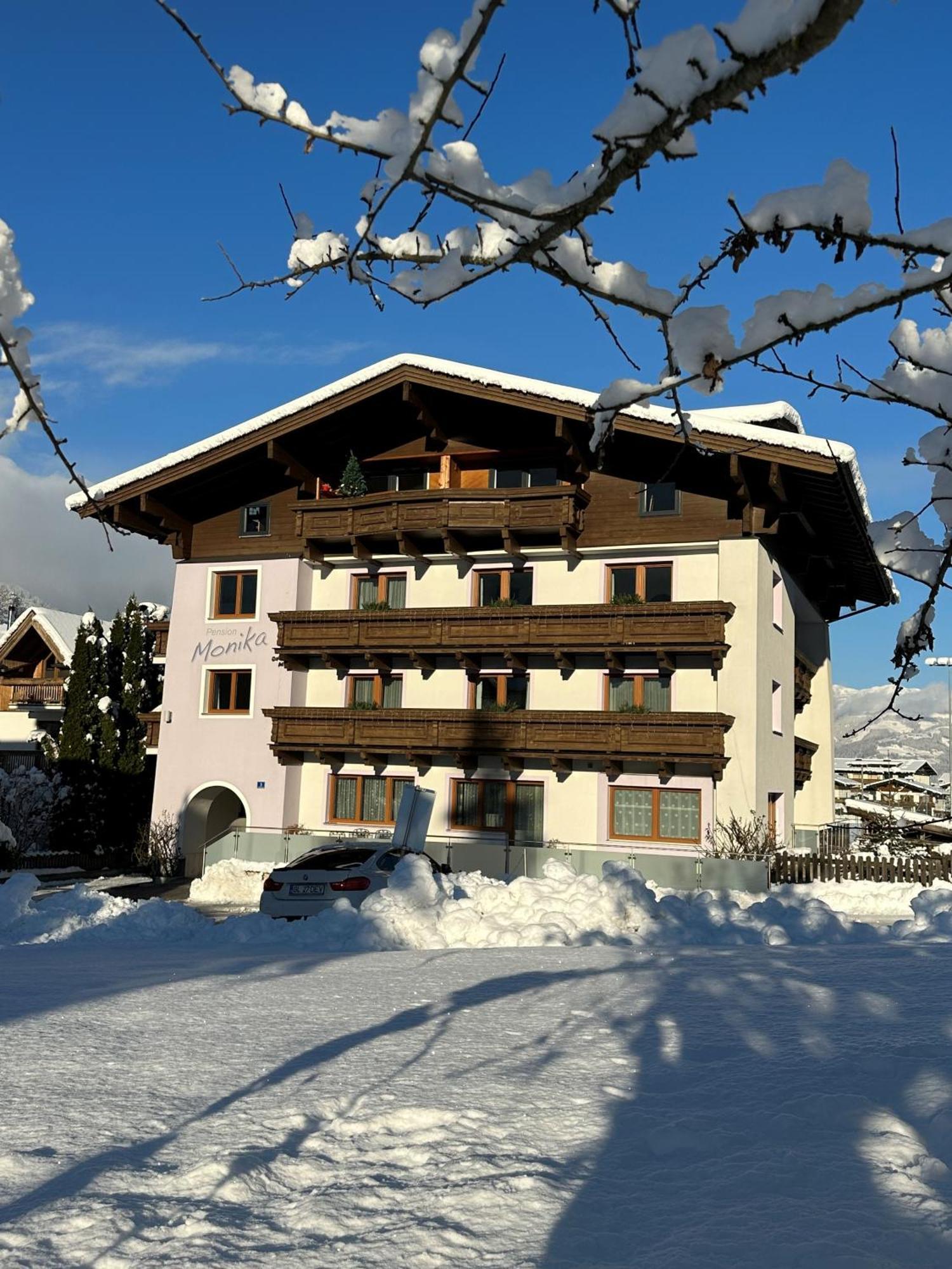 Pension Monika, Your B&B Including Summercard Kaprun Exterior photo